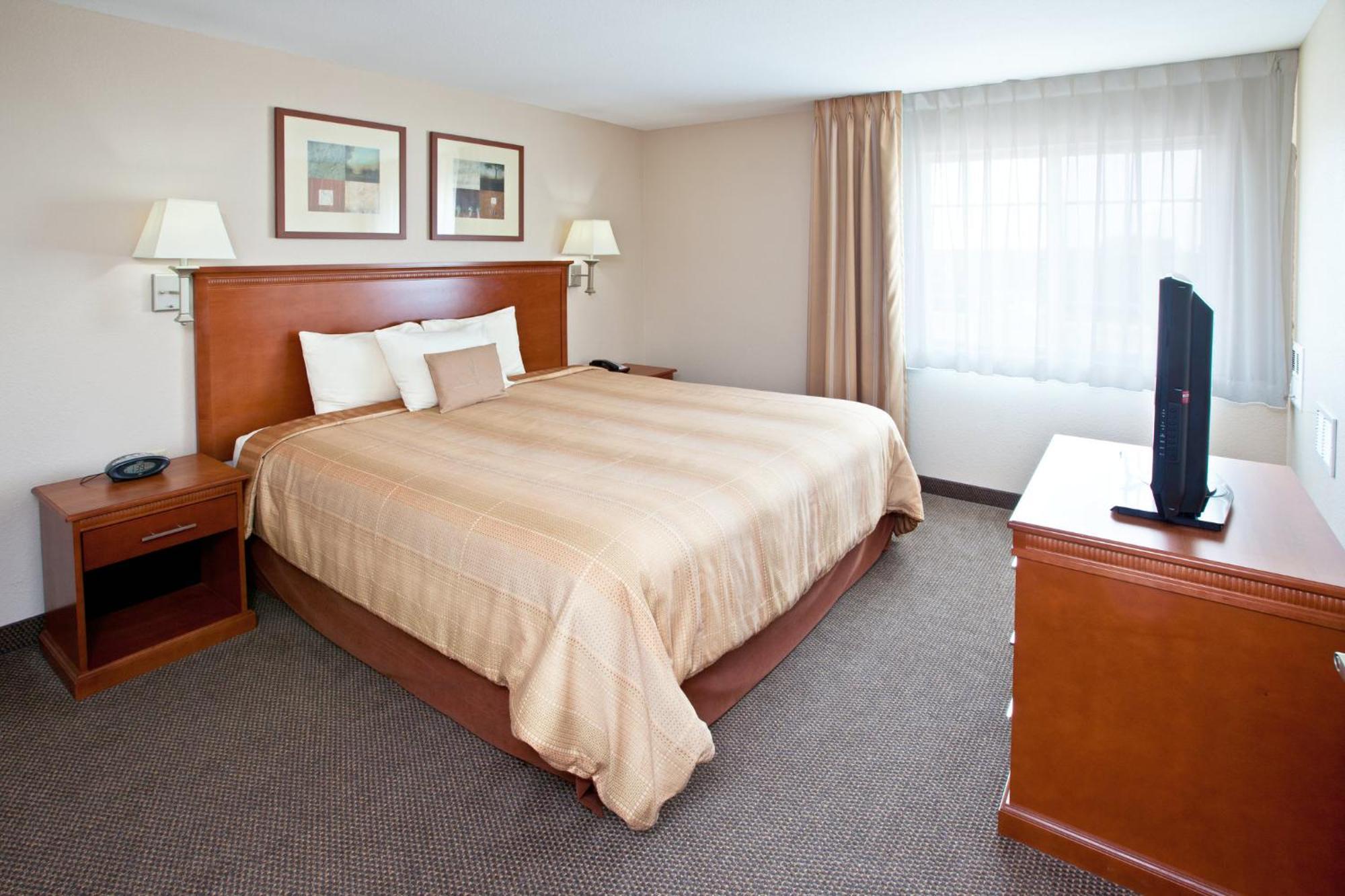 Candlewood Suites Louisville North, An Ihg Hotel Clarksville Zewnętrze zdjęcie