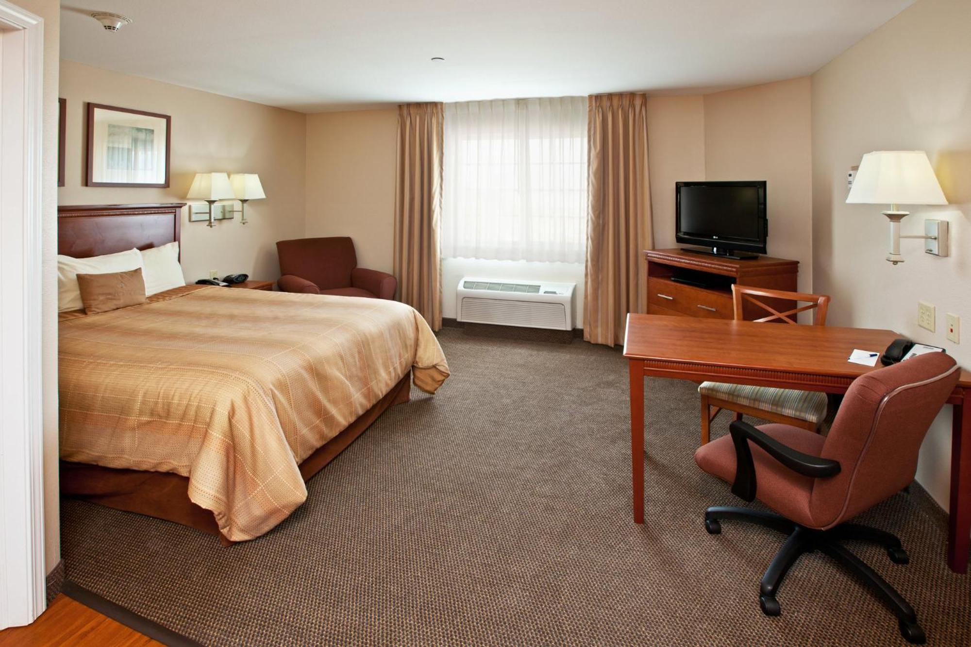 Candlewood Suites Louisville North, An Ihg Hotel Clarksville Zewnętrze zdjęcie