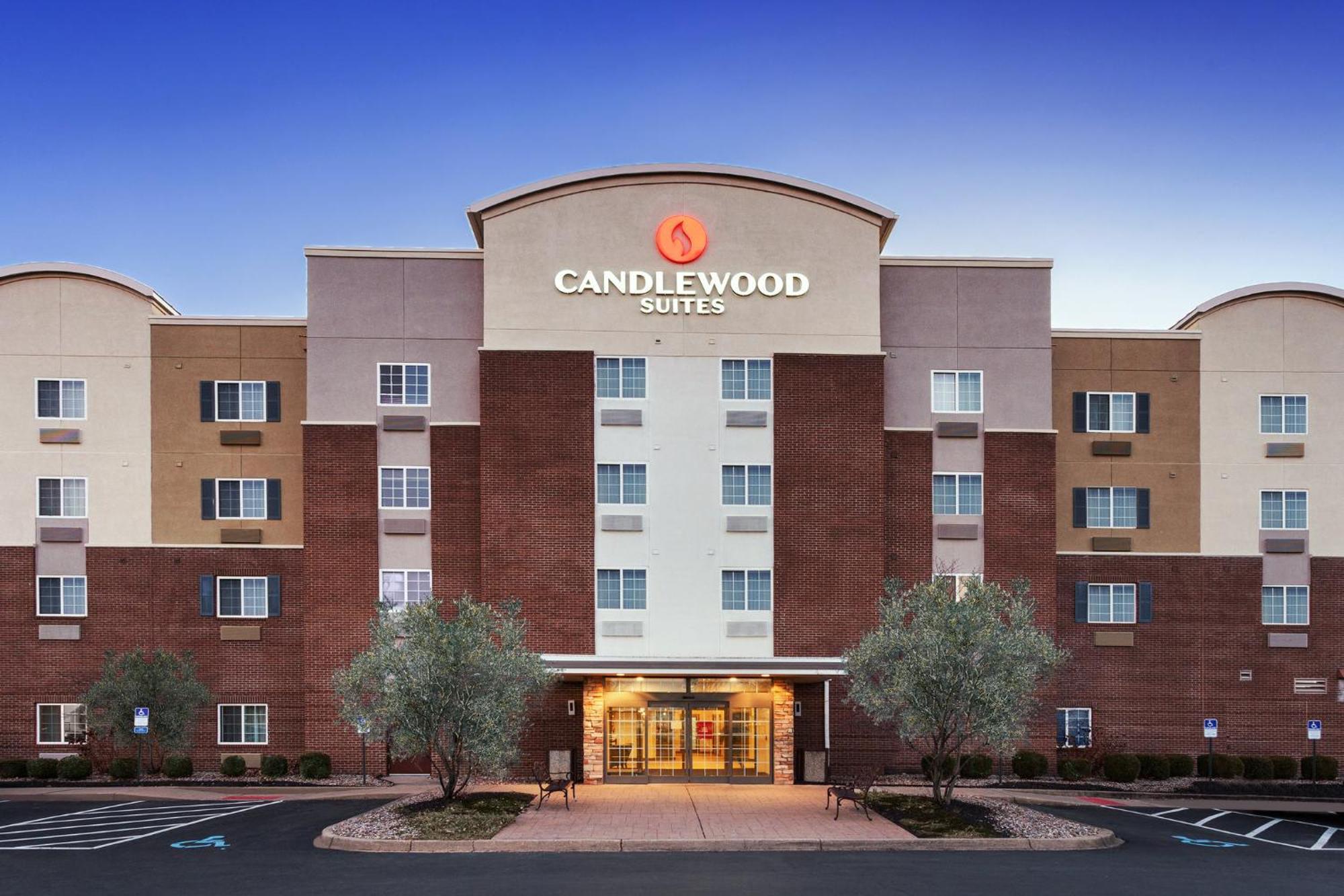 Candlewood Suites Louisville North, An Ihg Hotel Clarksville Zewnętrze zdjęcie