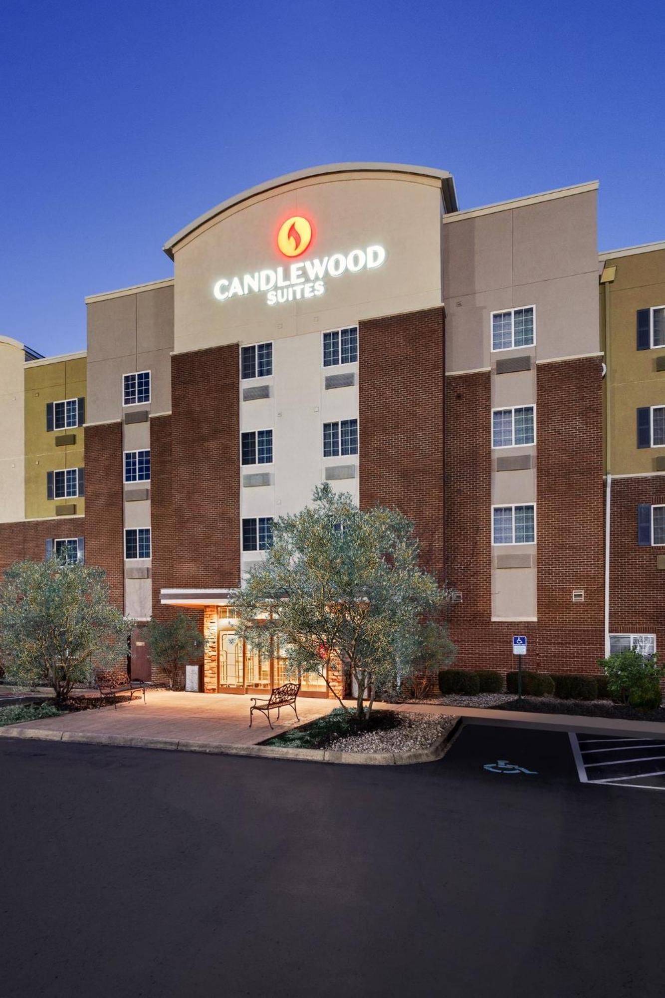 Candlewood Suites Louisville North, An Ihg Hotel Clarksville Zewnętrze zdjęcie